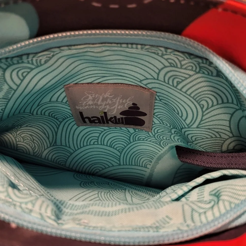 Haiku Crossbody